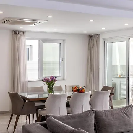 וילה Fig Tree Bay Residences 4