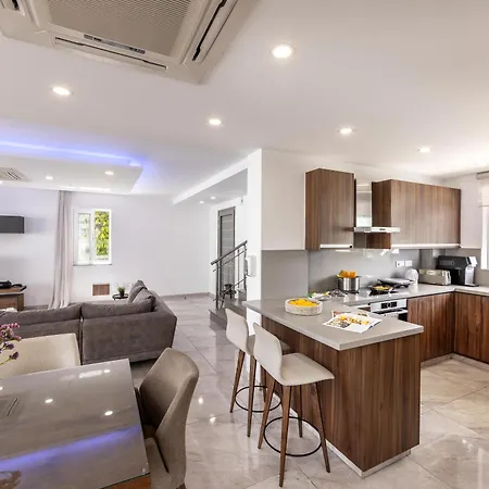 וילה Fig Tree Bay Residences 4 *