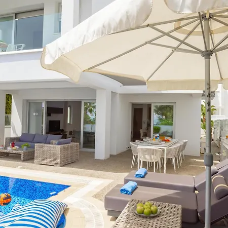 וילה Fig Tree Bay Residences 4