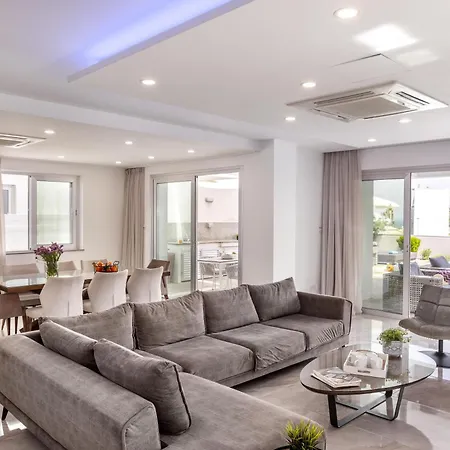 וילה Fig Tree Bay Residences 4 פרוטאראס