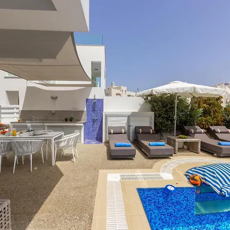 וילה Fig Tree Bay Residences 4 *