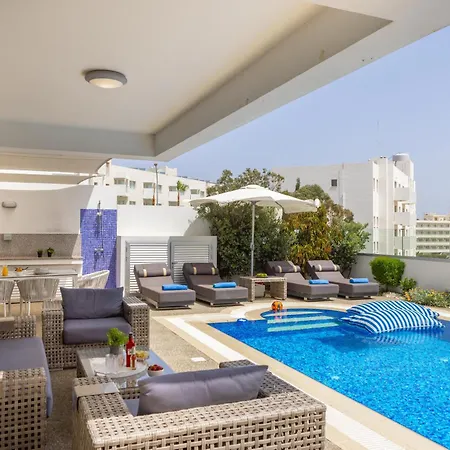 וילה Fig Tree Bay Residences 4
